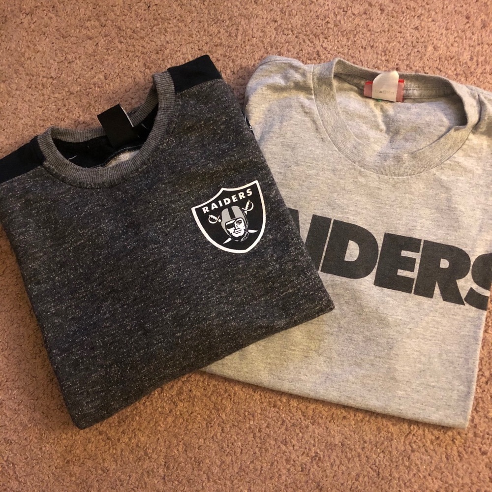 Oakland Raiders Apparel: sweater and t-shirt